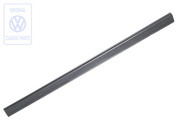 Door trim strip for VW Golf Mk3