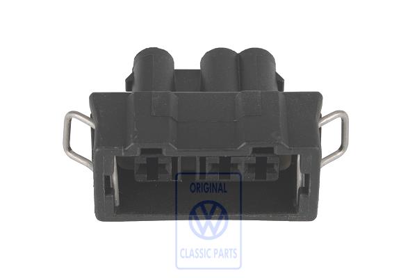 Flat contact housing for VW T4