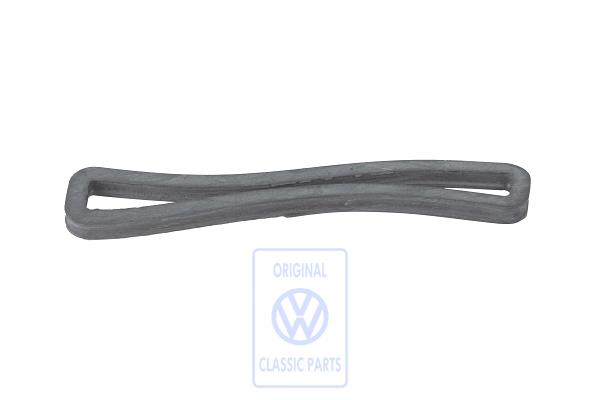 Flat contact housing seal