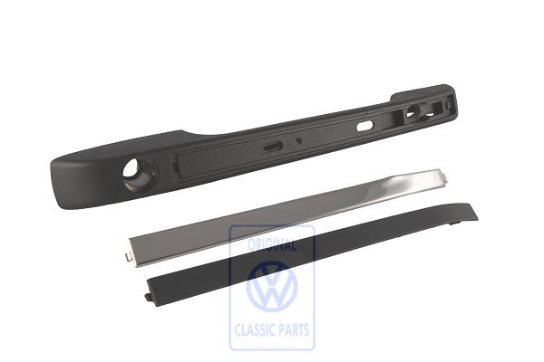 Exterior door handle left-side