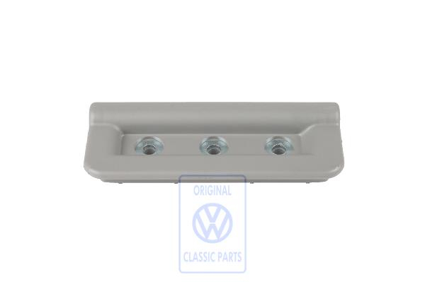 Retaining strip for VW Passat