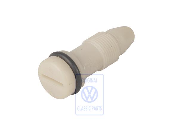 Idle adjusting screw