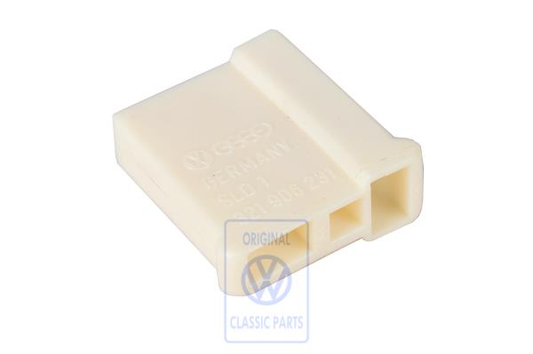 Flat contact housing for VW Passat B2