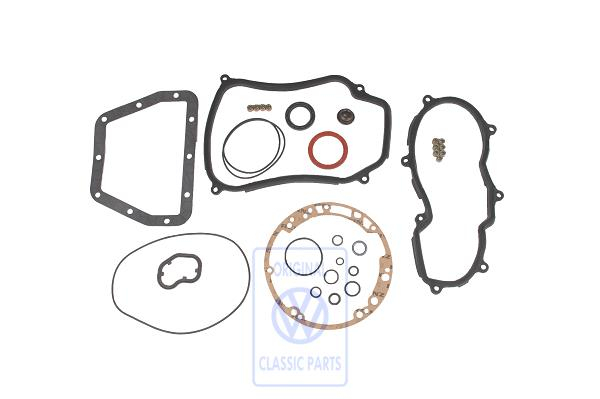 Set of gaskets