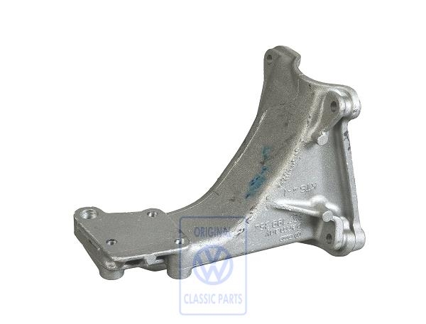 Engine mount console