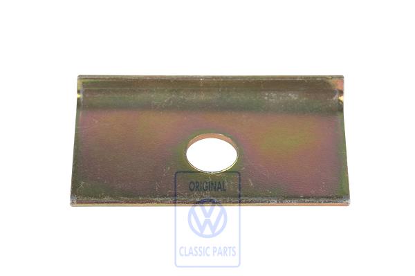 Retaining bracket for VW Polo Mk1