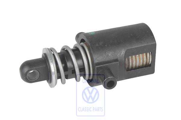 Over-center spring for VW Touareg