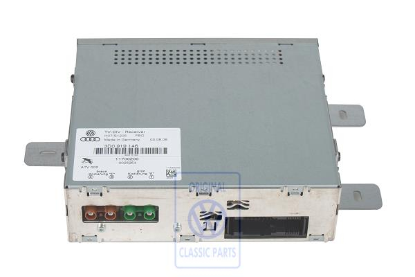 TV tuner for VW Phaeton