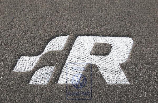 R32 floor mats for VW Golf Mk4