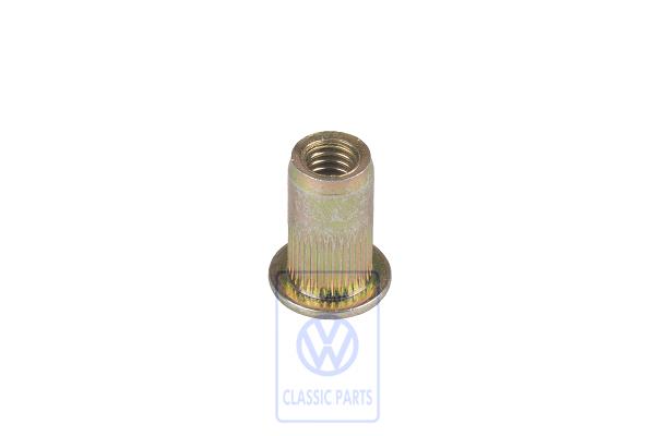 Rived cap nut for VW T4
