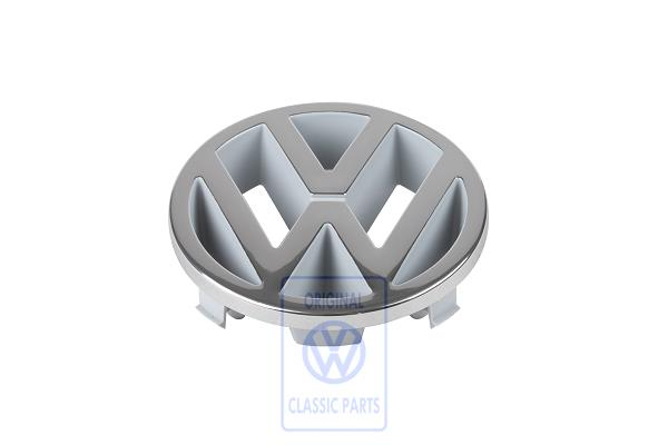 Volkswagen 1J0853601A041 VW Zeichen Emblem schwarz Logo Kühlergrill vorn,  nur für Golf 4 (Typ 1J) : : Automotive