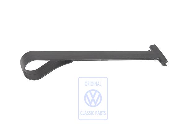 Pull strap for VW Golf Mk4