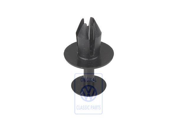 Dashboard clip for VW Corrado