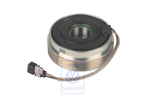 Electromagnetic coupling for VW Sharan