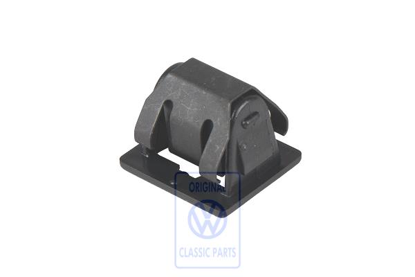 Clip for VW Sharan