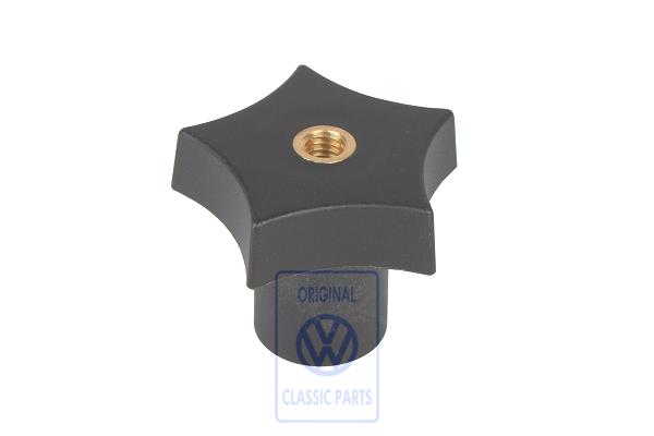 Star nut for VW New Beetle