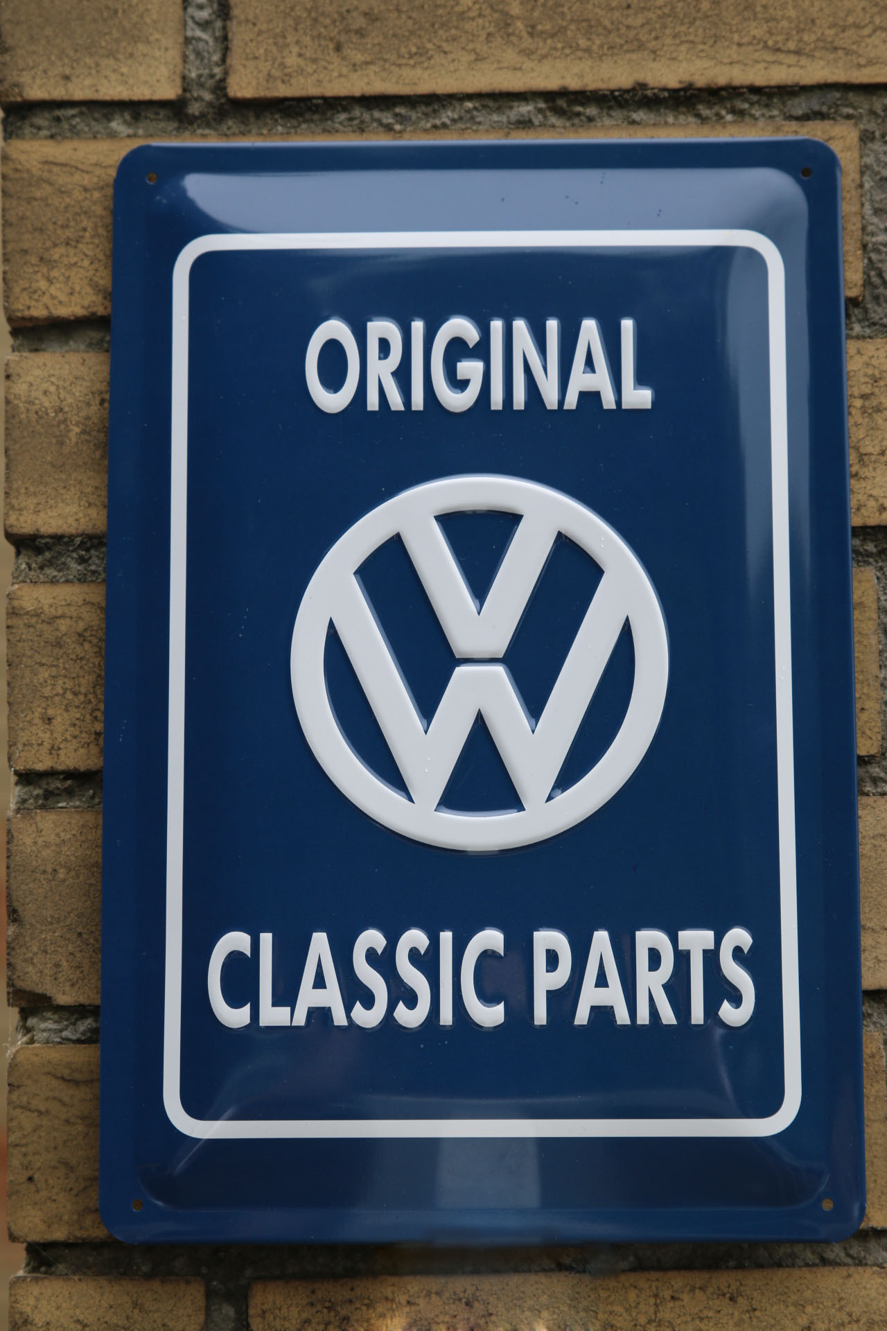 Classis Parts metal sign