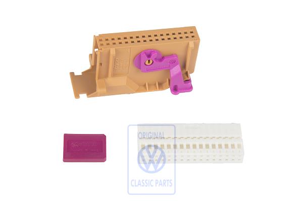 flat contact housing