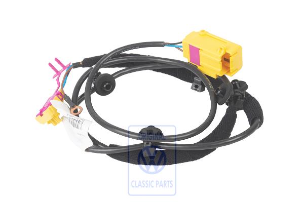 Wiring harness adapter for VW Polo 6N