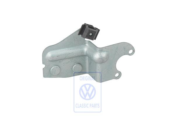 Retaining panel for VW Passat B5GP