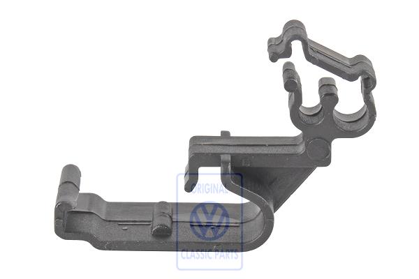 Hose bracket for VW Caddy Mk2