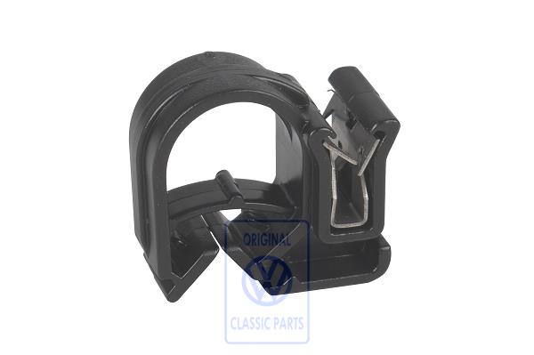 Clip for VW Caddy Mk2