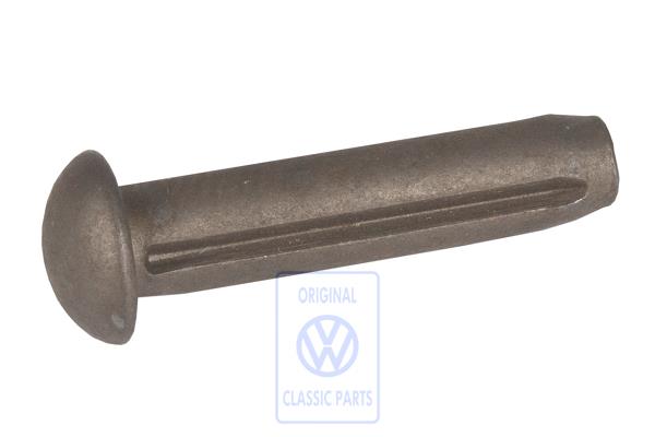 Grooved pin for VW Type 3