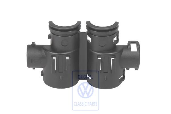 Corrugated pipe T-piece for VW T4