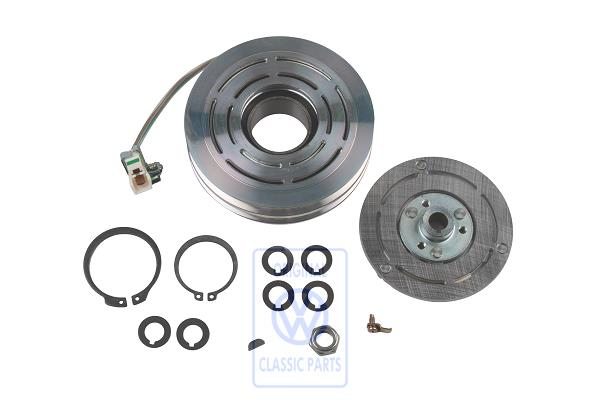 Electromagnetic clutch cooling units