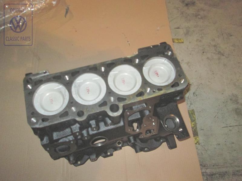Cylinder block with piston for VW Golf Mk3