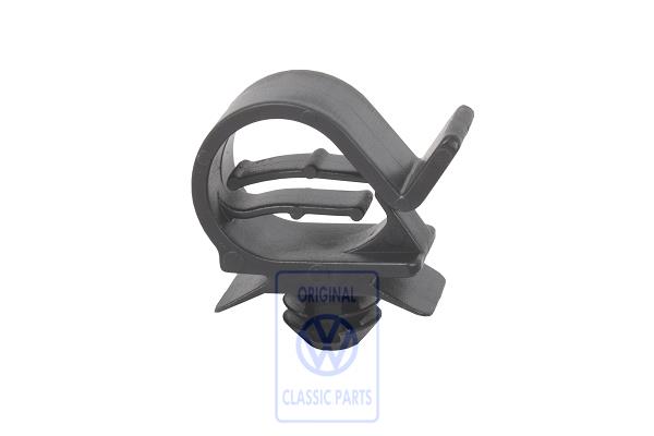Cable holder for VW Golf Mk4