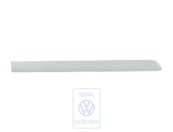 Protective strip for VW Golf Mk5