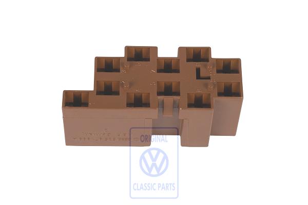 Flat contact housing for VW Golf Mk2
