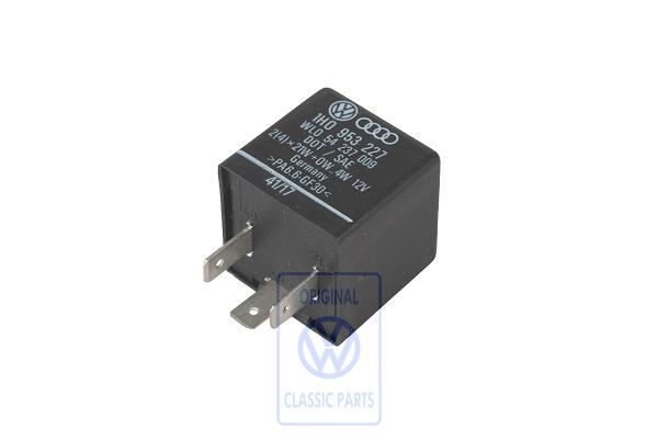 Turn signal/hazard light relay