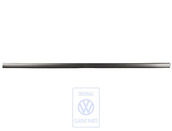 Protective strip for VW Golf Mk4