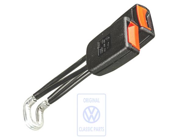 Double belt latch for VW Polo Mk2