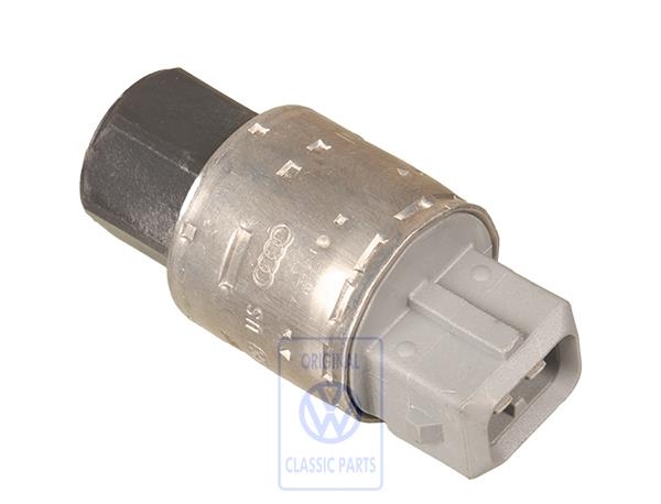 Low-pressure switch for VW Passat B5