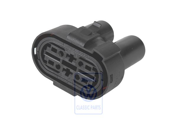 Flat contact housing