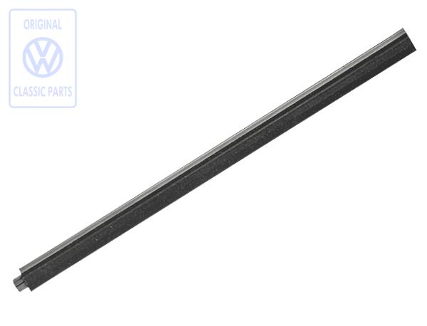 Window seal for VW Polo Mk2