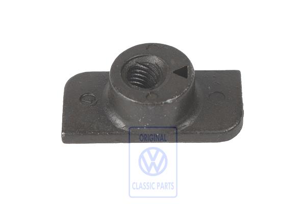 Sliding roof mounting