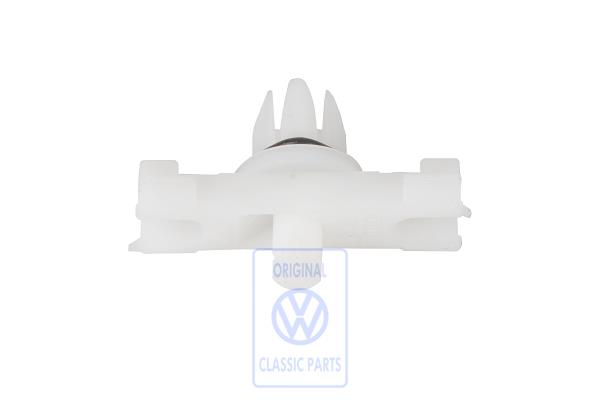 Clip for VW Touareg
