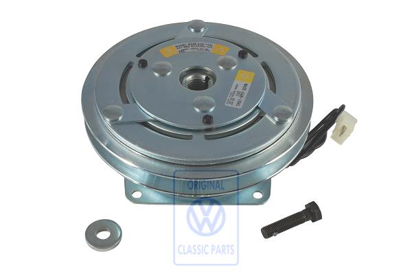 Electro-magnetic coupling for cooling unit Scirocco Mk1<br/>Passat B2
