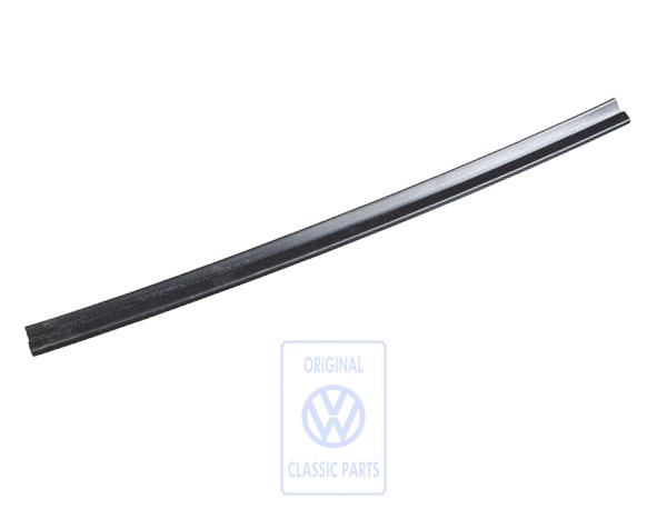 Web for VW T4