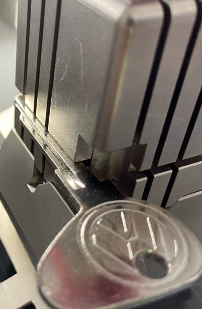 Original Volkswagen Fahrzeugschlüssel zum Fräsen