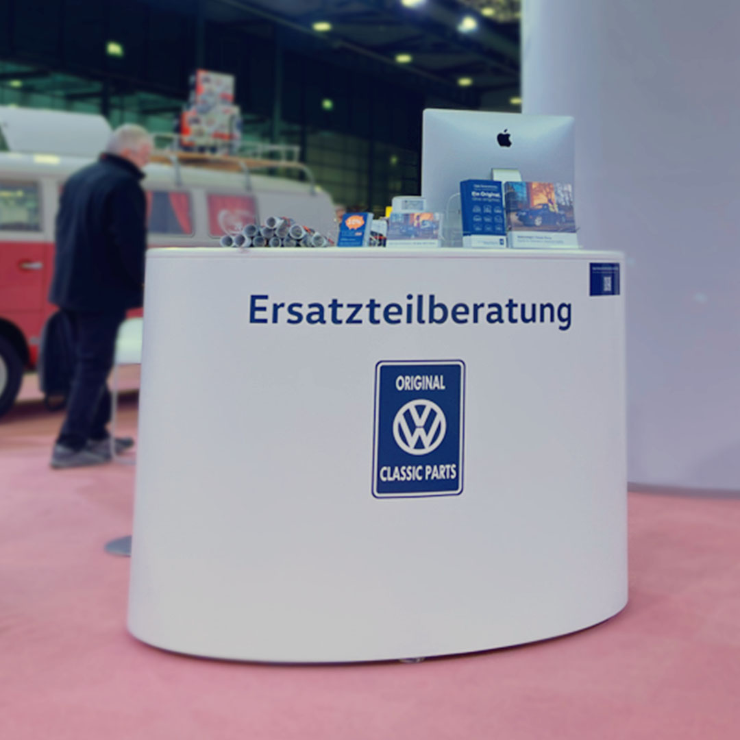 Unsere Ersatzteilberatung auf der Bremen Classic Motorshow 2023 zu unserer Produktlinie VW Classic Parts.