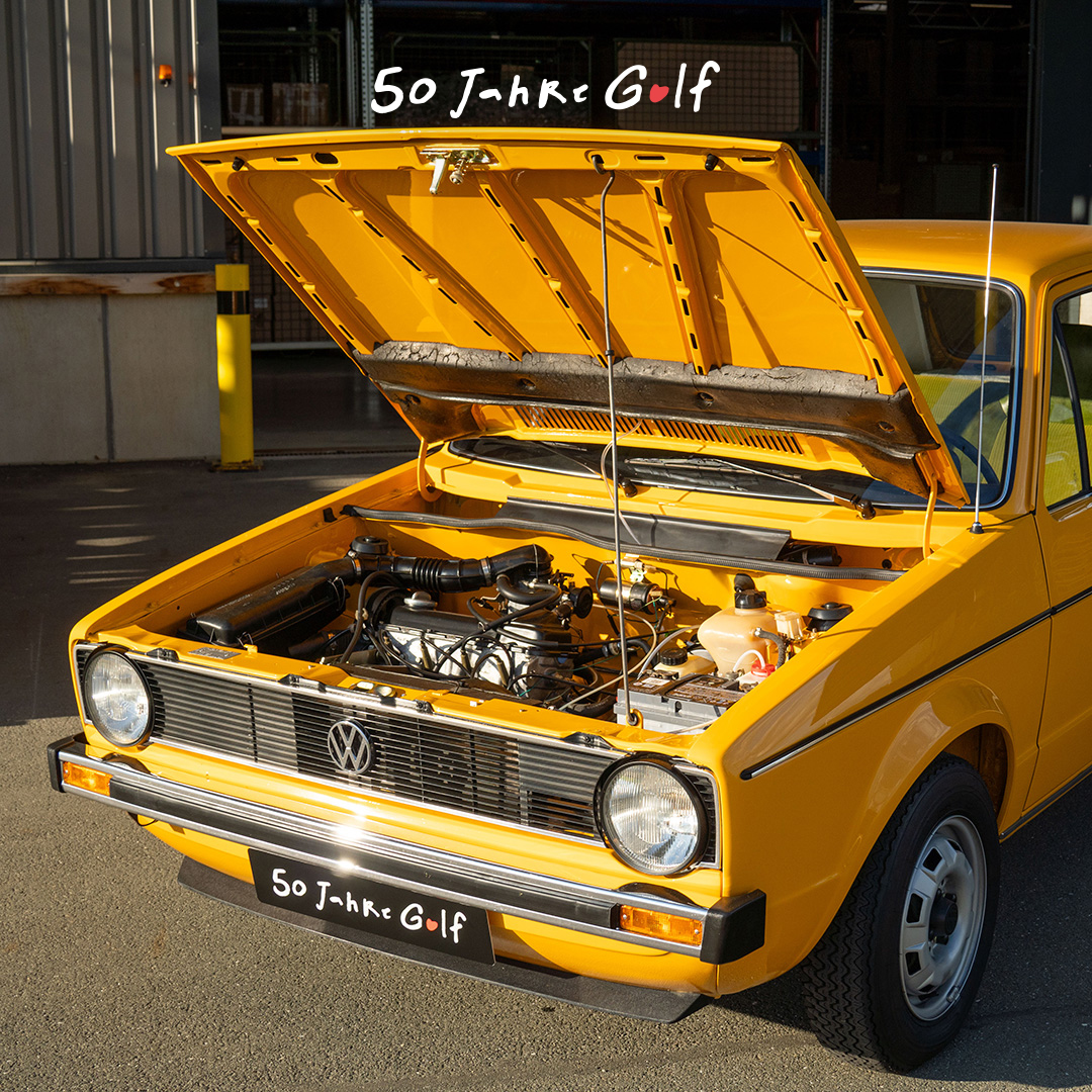 Seit 1974 ist er das Original: der VW Golf. Im Video von Volkswagen Classic Parts stellen Golf Fans ihre Autos vor und verraten uns, was sie an ihrem Oldtimer oder Youngtimer lieben. Film ab!
