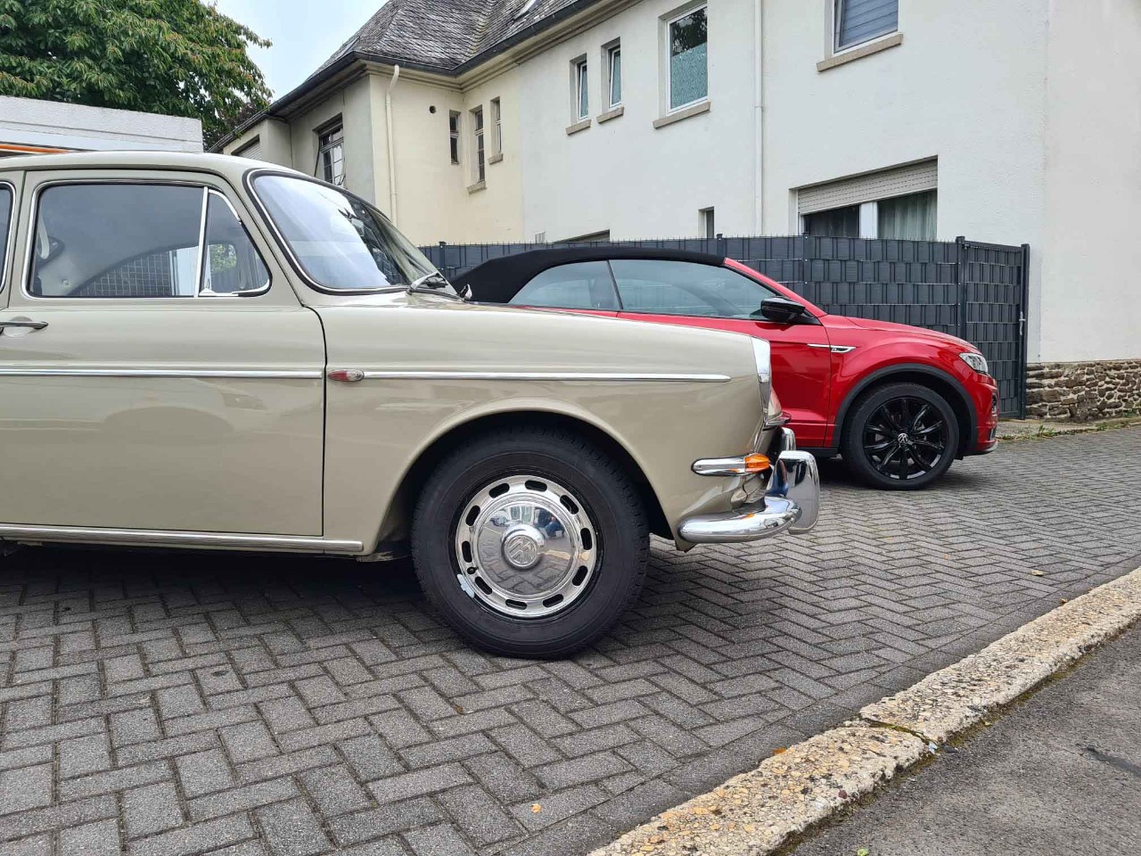 Jetzt Ihr- VW Classic Parts Classic Competence Center in Ihrer Region finden .