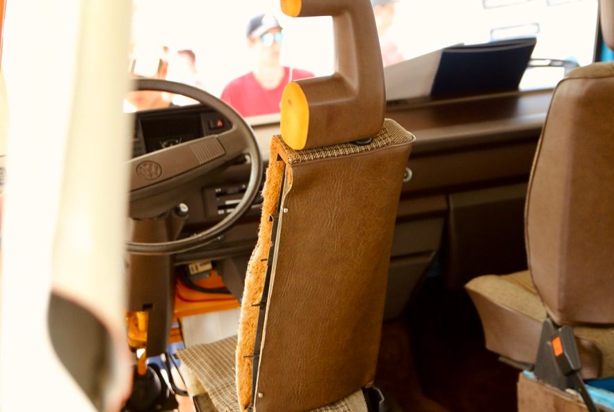 Under the sign of the Kombi: in June 2023 the VW Bus Festival took place in Hanover. At the Volkswagen Classic Parts stand, Kombi fans from all over the world were gathered for original quality spare parts and many petrol-powered conversations.