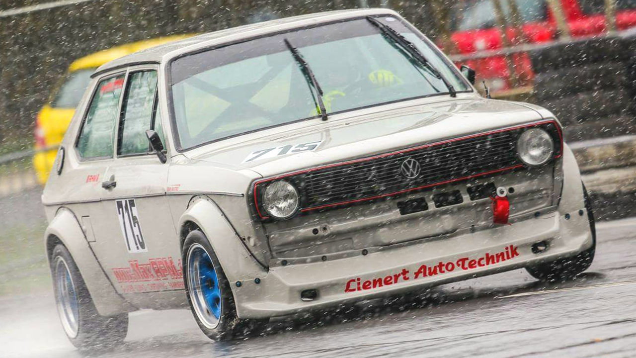 VW Polo Mk1 circuit racing car (Ascot-Grey)