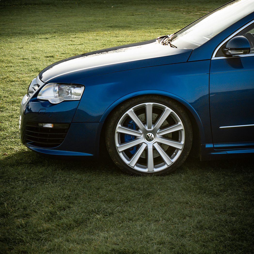 The Passat R36 - a strong Volkswagen original. What makes it so special and which spare parts we have in our range for the R36 can be found in the Volkswagen Classic Parts magazine.